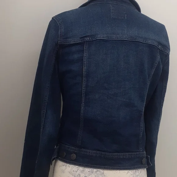 Old Navy classic Denim Jacket In Dark WORN Wash Sz M - Picture 5 of 9